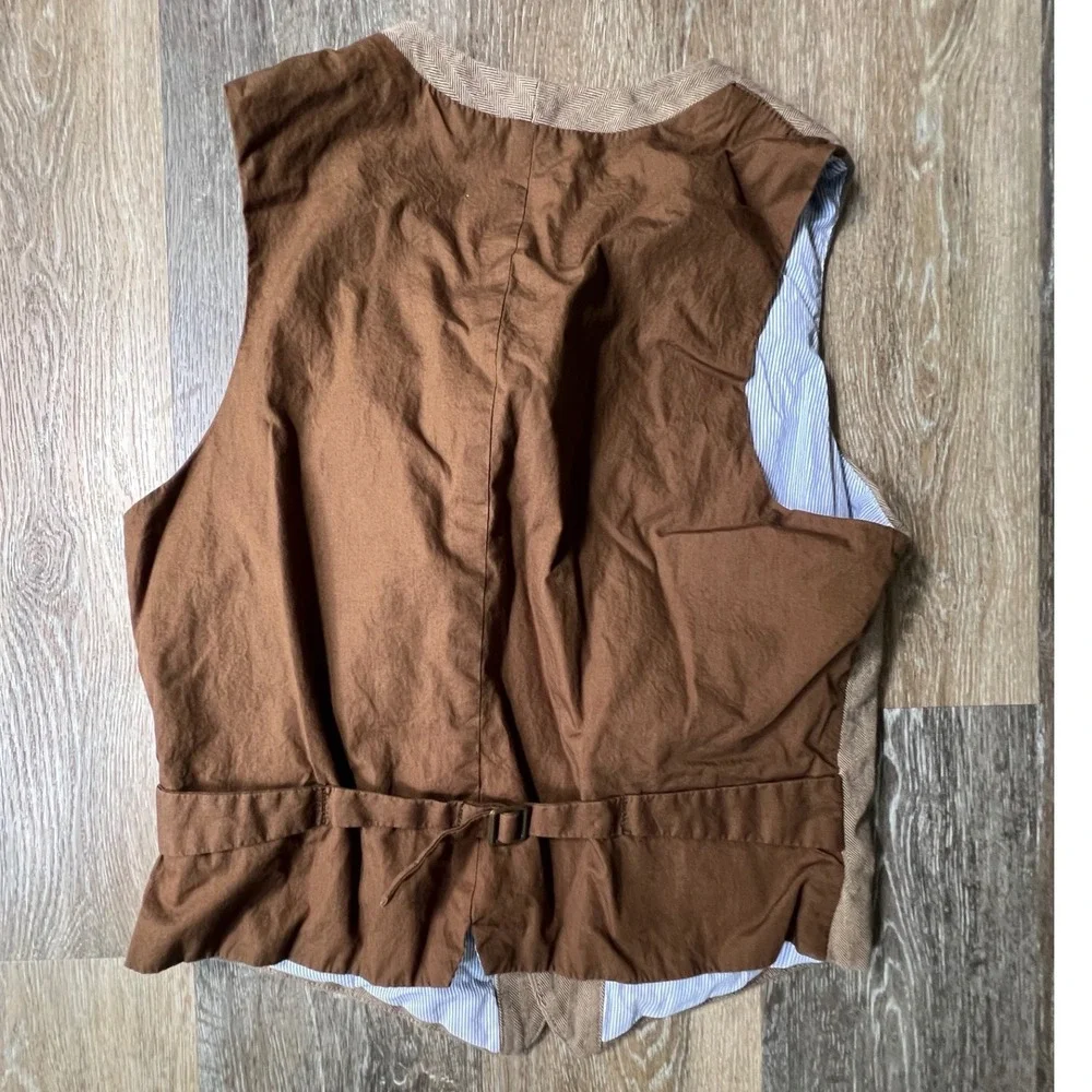 Merona Vest Mens Medium Brown Herringbone Cotton 4-Pocket Cinch Back Waistcoat